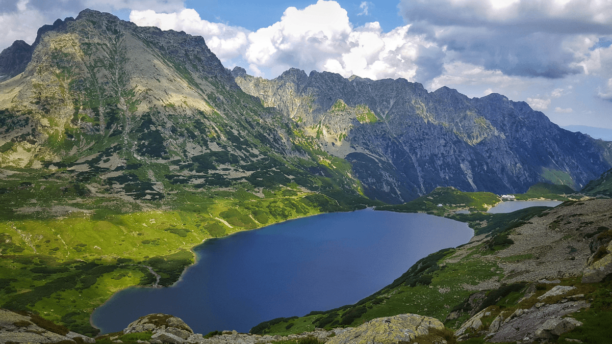 Widok na Dolinę 5 Stawów