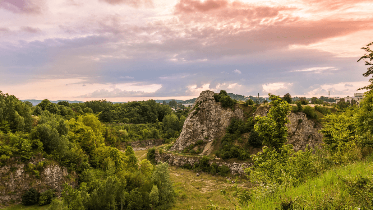Widok na Kadzielnię w Kielcach